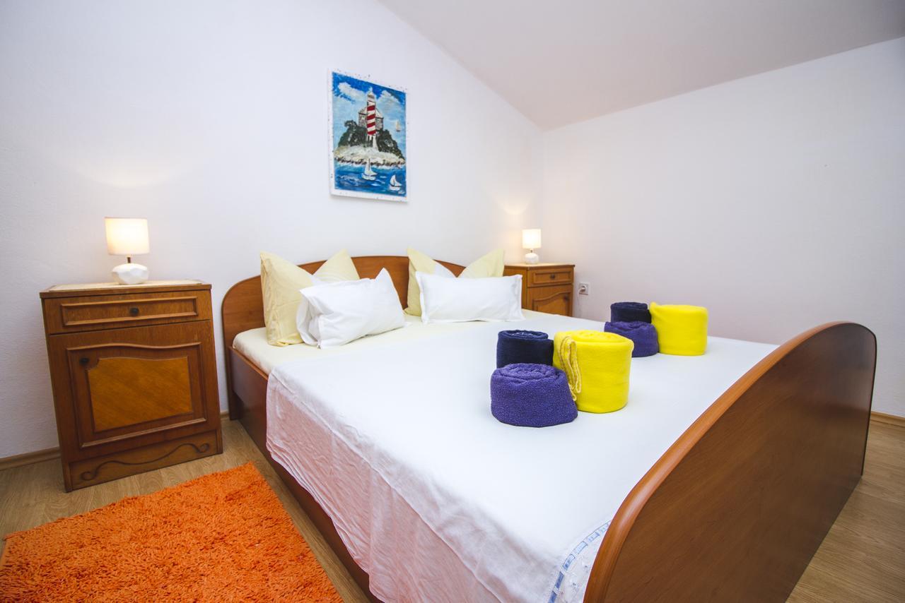 Ferienwohnung Apartman Nicole Zadar Exterior foto